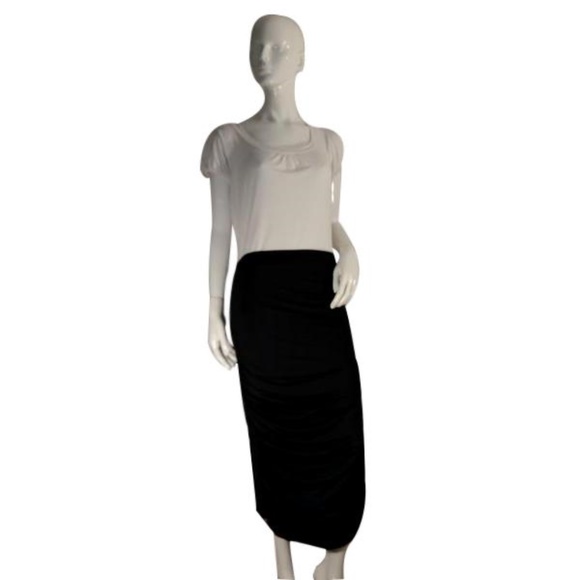 Nexus Skirt Black Size 18 (SKU 000181-8) - Picture 2 of 7